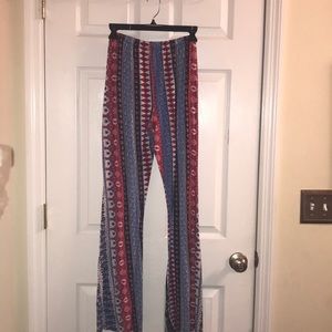 Buttons brand size medium pants.